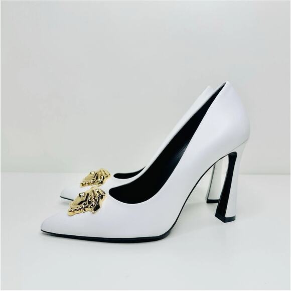 Versace Vitello IT 38/ US 8 Pumps White Leather Medusa Gold Heeled NIB $1050 - Picture 7 of 12